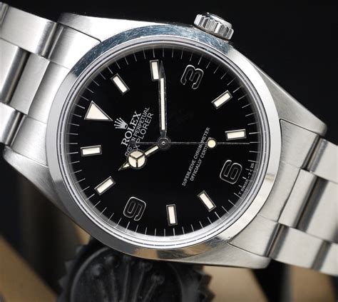 rolex explorer 14270 vs 114270